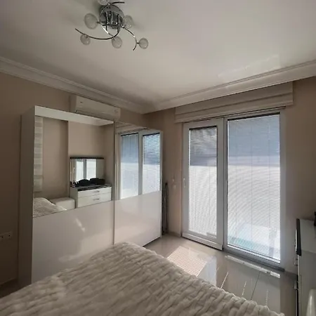 Appartement в алании на берегу клеопатры